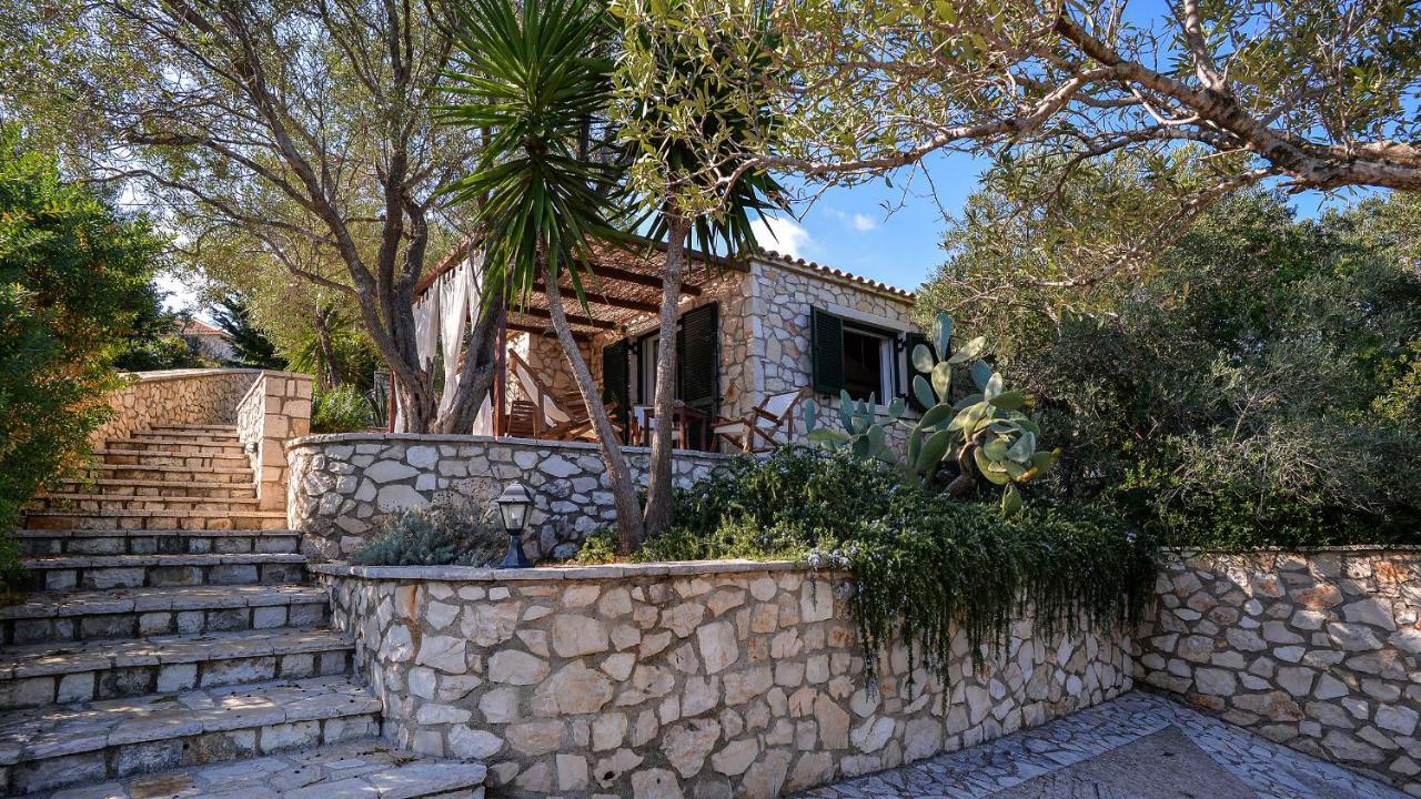 Nereidi Pool Villas Porto Ozias Ngoại thất bức ảnh