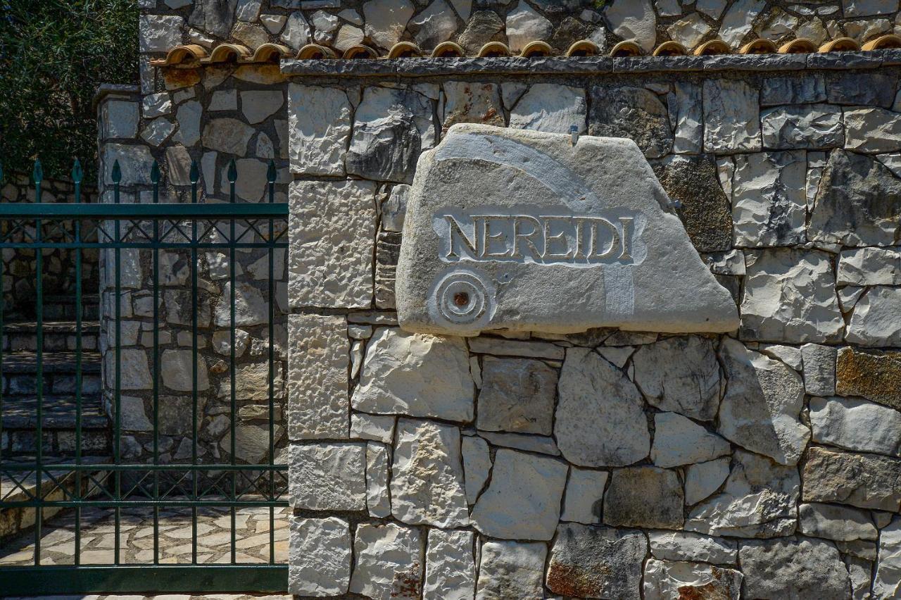 Nereidi Pool Villas Porto Ozias Ngoại thất bức ảnh